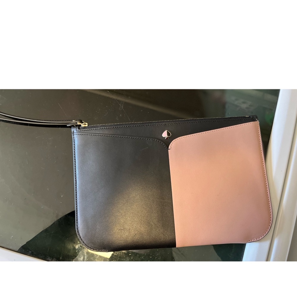 Kate Spade wristlet (large)
